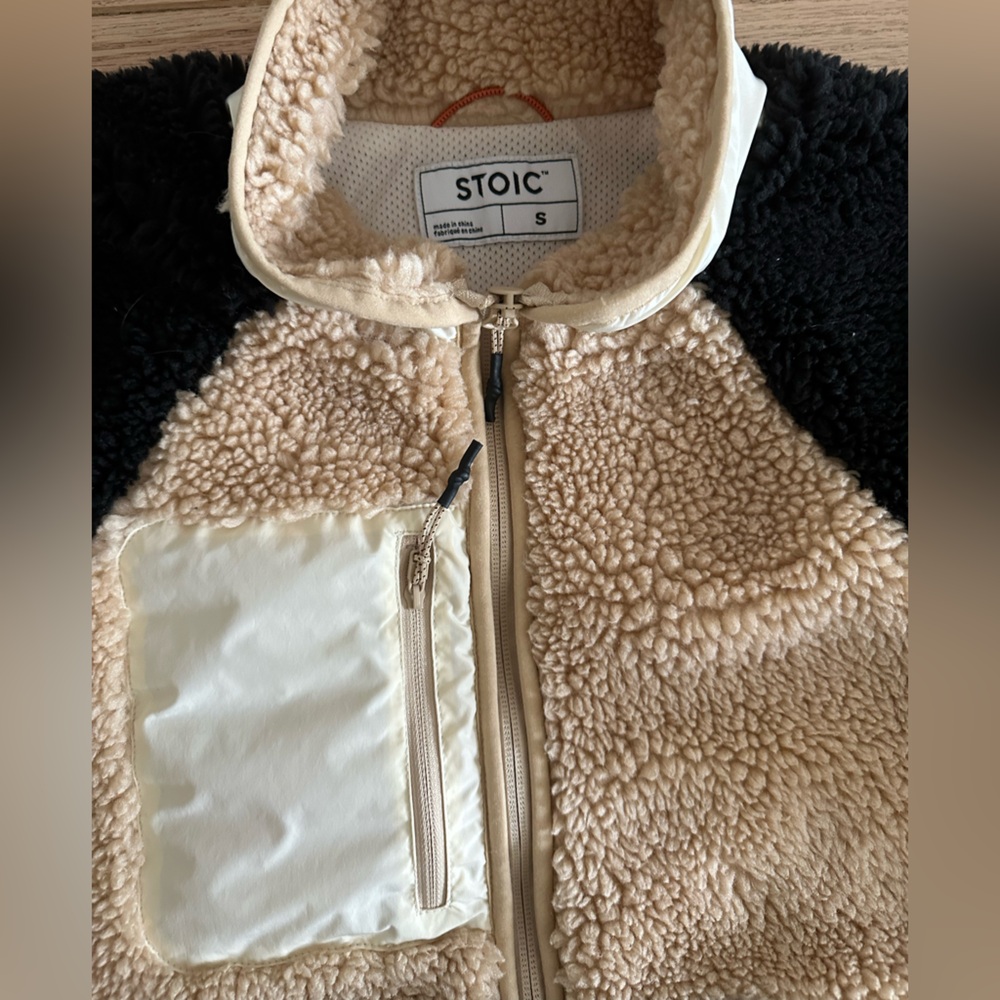 Stoic Women's Sherpa Fleece Jacket - Black and Cream